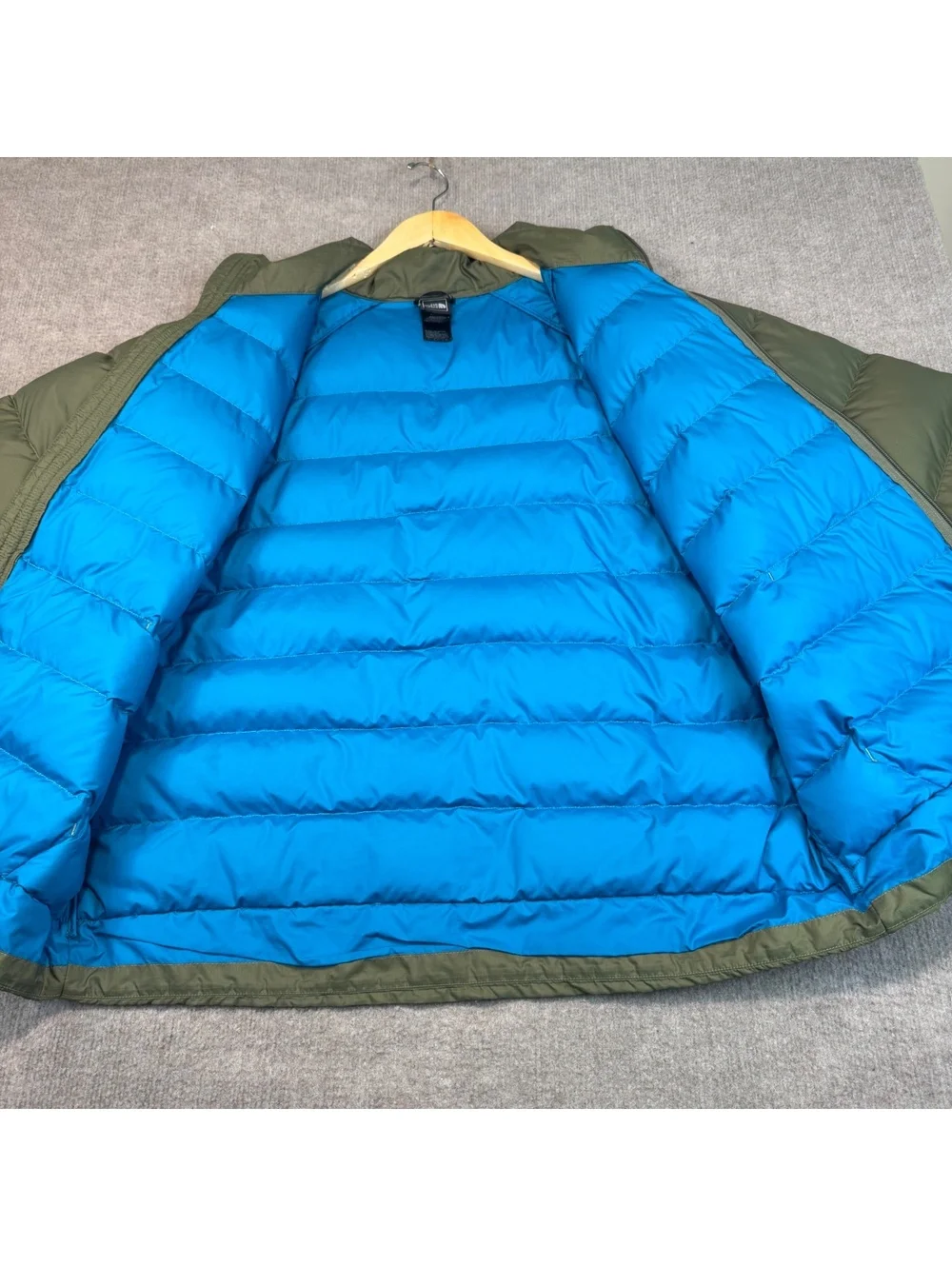 The North Face Men's Aconcagua Down Puffer Jacket Olive Green Size XL